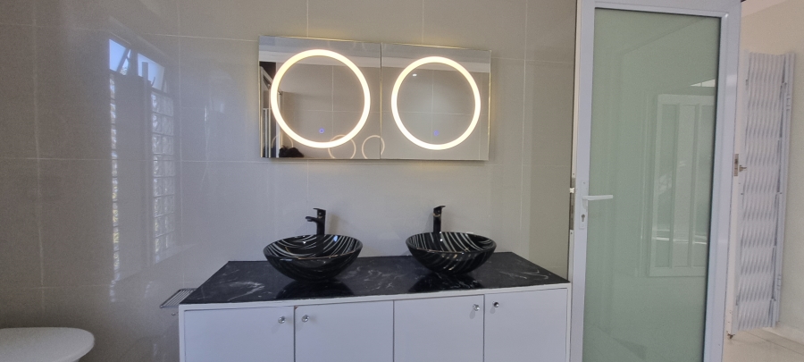 3 Bedroom Property for Sale in Vincent Eastern Cape
